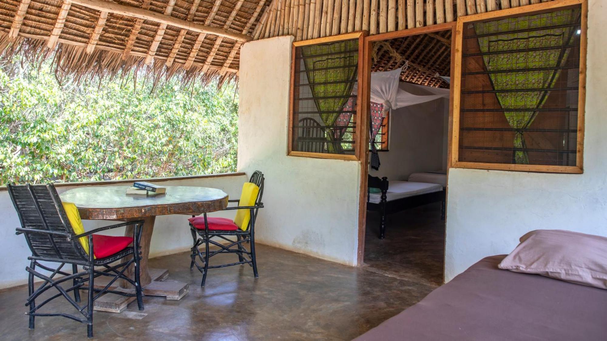 Stilts Diani Beach Exterior foto